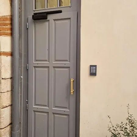 Chal1 37m2 A 200 M Du Capitole